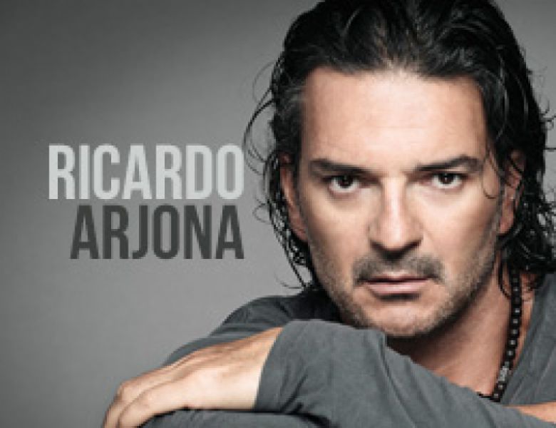 Ricardo Arjona at PNC Arena